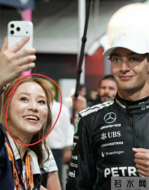 徐子淇李家诚追星嘻哈天团,夫妇二人化身小粉丝,笑容满面好欢乐