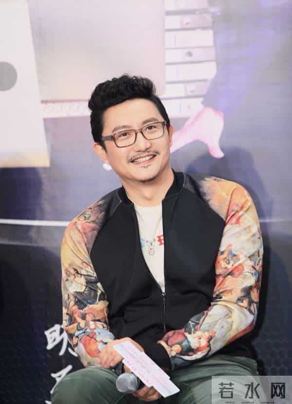 涂松岩做梦也没想到,娶圈外妻子恩爱11年的他,竟在51岁再次翻红