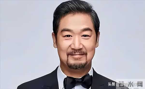 再多钱也没用？70岁张国立身家过亿，却还是要为43岁儿子操碎了心