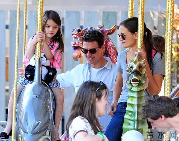 阿汤哥讽刺妮可·基德曼，说她和第二任丈夫离婚是因果报应