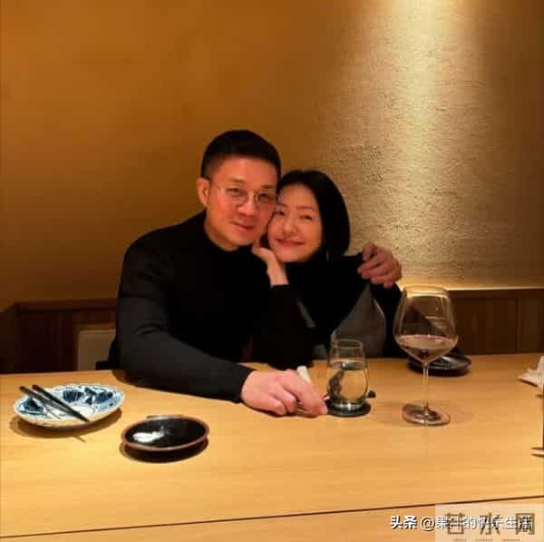 小S幸福与许雅钧为Lily庆18岁生日,吴佩慈曝大S朋友圈!