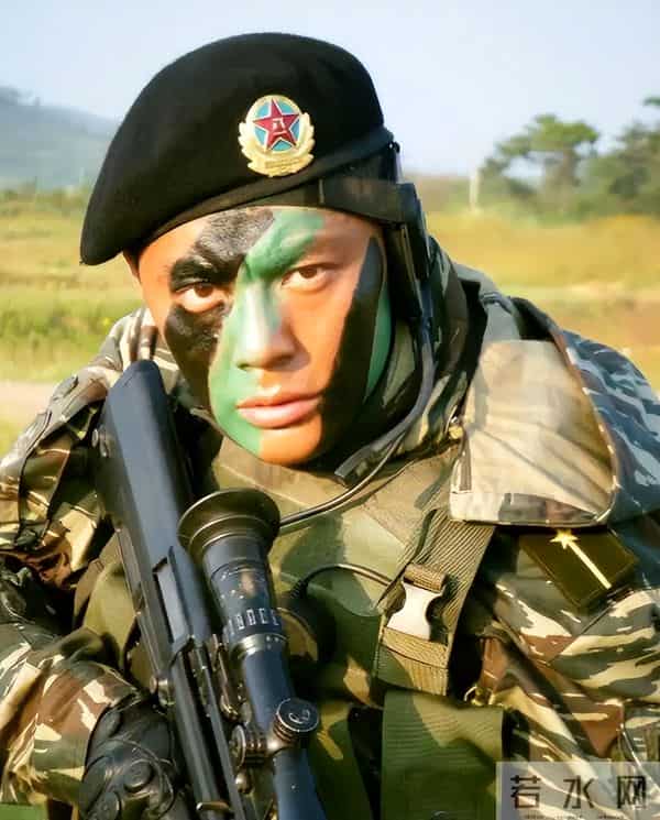 没想到，罗晋父亲去世仅5天，傅程鹏竟因一个举动，实现口碑暴增