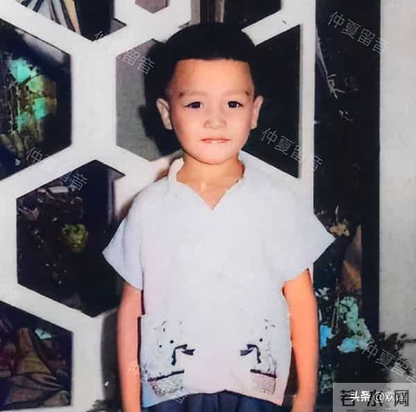 22年过去了，曾发誓要为张国荣终身不娶的唐鹤德，说到做到了吗？