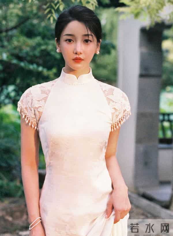 24位短剧旗袍女神 一个比一个漂亮 哪个在你心目中略胜一筹?