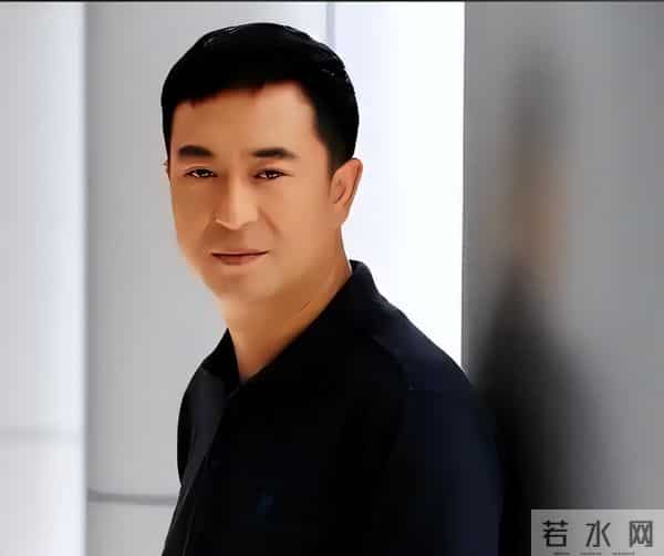 与王海燕离婚传闻真相大白1年,55岁张嘉益近况曝出,一点不意外