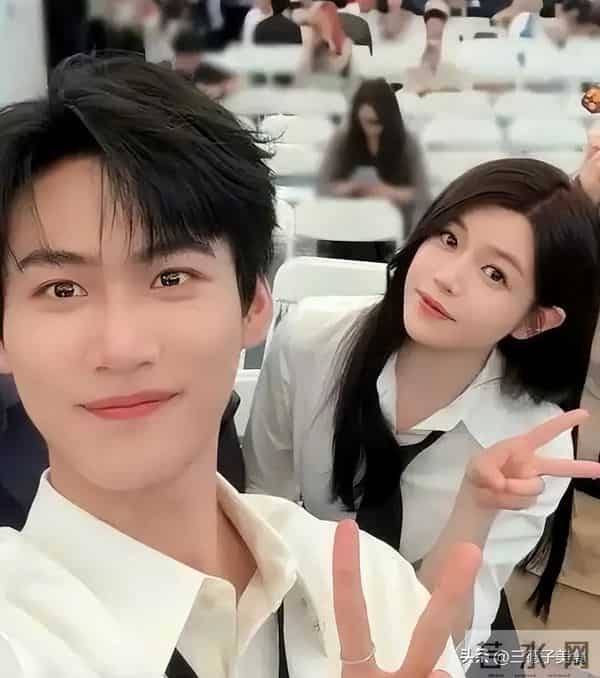 离婚9 月后,陈晓陈妍希一个暴瘦一个颜值回春,卓伟的话有人信了