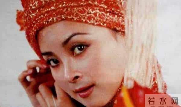 演员周洁:在美国离去我永不瞑目,回国后3天去世,一生无儿无女