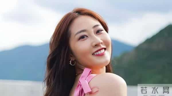 TVB外景主持莫名停工,前任揭丑闻,两人彻底撕破脸面。