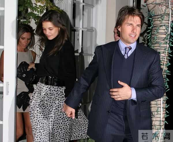 阿汤哥讽刺妮可·基德曼，说她和第二任丈夫离婚是因果报应