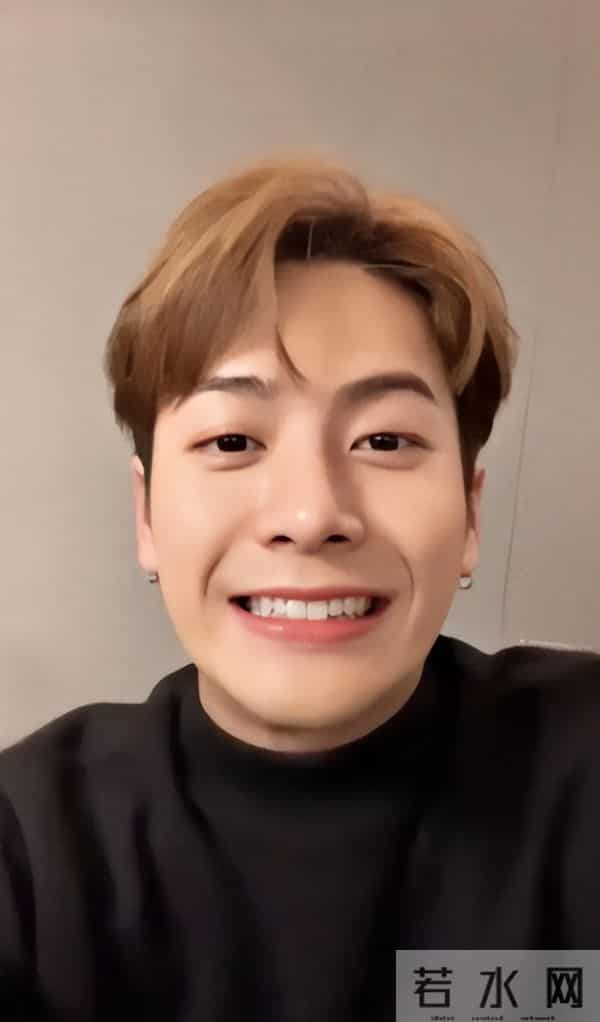 再多钱有什么用?31岁王嘉尔的现状,给所有年轻人提了个醒