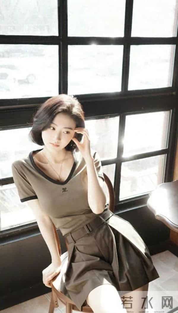 景甜诱人的身材,大甜甜