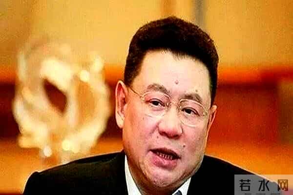 香港富豪刘銮雄:套现500亿,抛弃妻子逃亡英国,结局令人嘘唏!