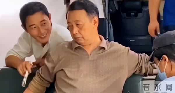 吃相难看！罗晋父亲去世仅5天，令人恶心的事发生了，还不止一件