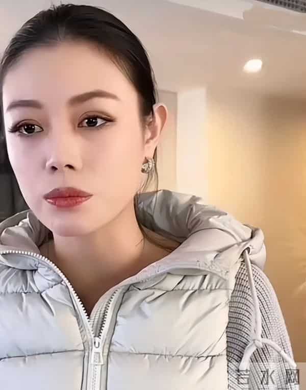 葛荟婕自曝遭遇骗婚出轨,汪峰三婚三离,颜面扫地