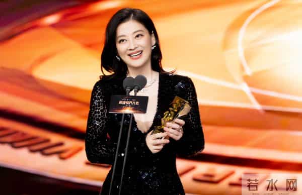 50岁梅婷再破“天花板”，这次，她让蒋欣和整个娱乐圈“沉默”了