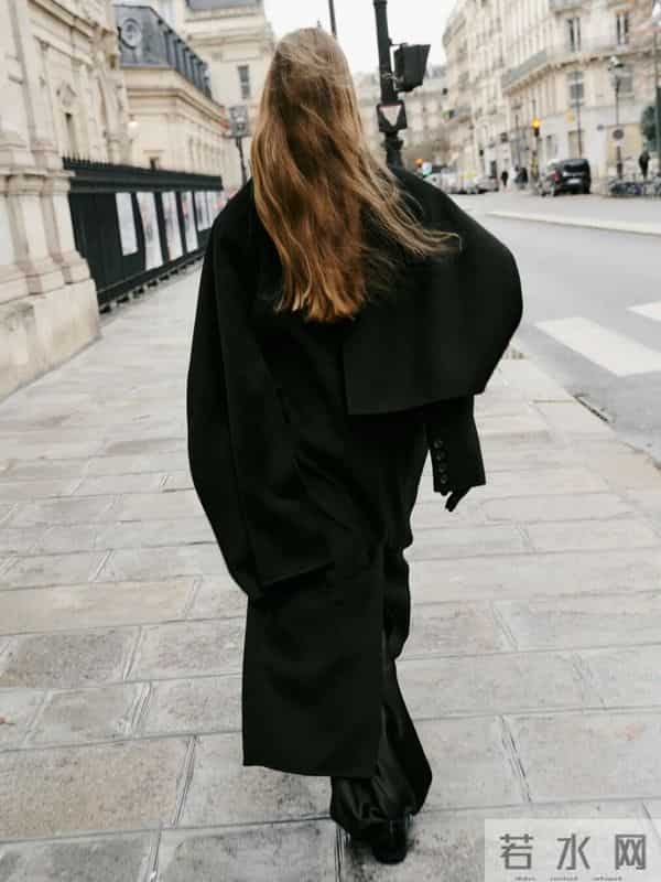 老钱风全面升级!“高净值穿搭”才是今秋顶流