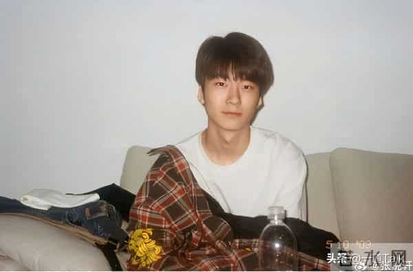 博主曝料!疑张亮儿子塌房,留学致女同学怀孕,女方父母已报警