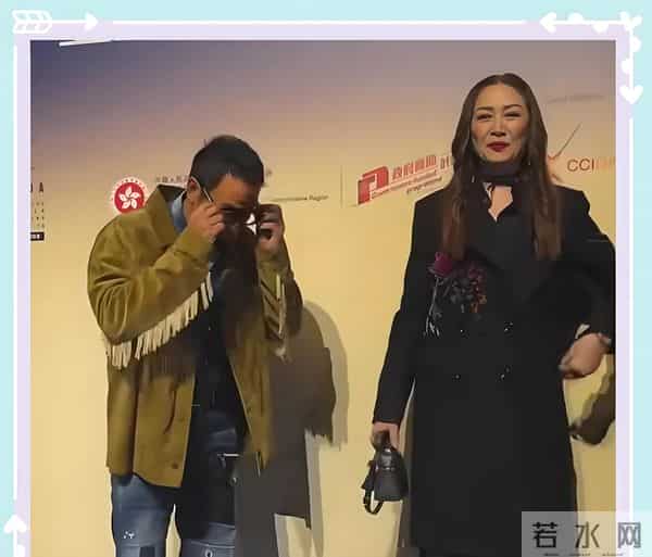 70岁任达华摔倒现场曝光！妻子冷眼旁现，28年恩爱夫妻人设崩塌？