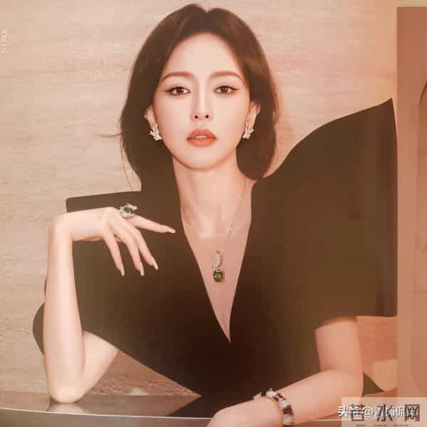 葬礼第3天，唐嫣罗晋力破离婚传闻， 两人一起回家 生日安排太暖心