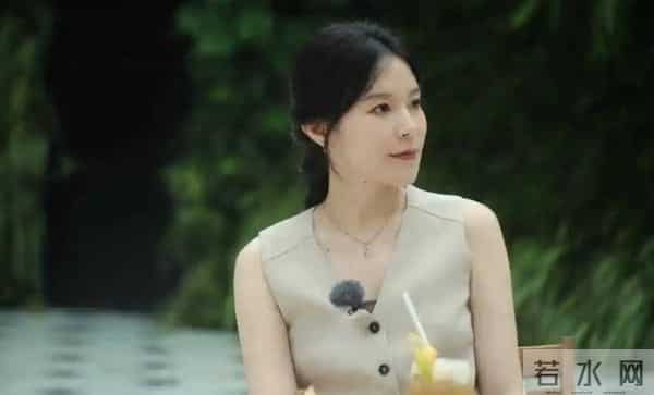 原来她是蔚来老板娘，曾是央视女主播才貌双全，和李斌一见钟情！