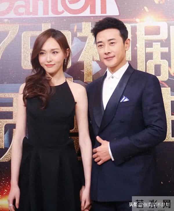 罗晋父亲去世后，唐嫣取消生日会，两人回家一起扔垃圾，传闻破了