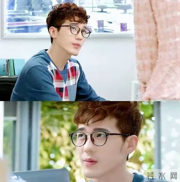 母亲是著名演员,父亲上亿家产,他却跑龙套10年,他到底怎么想的