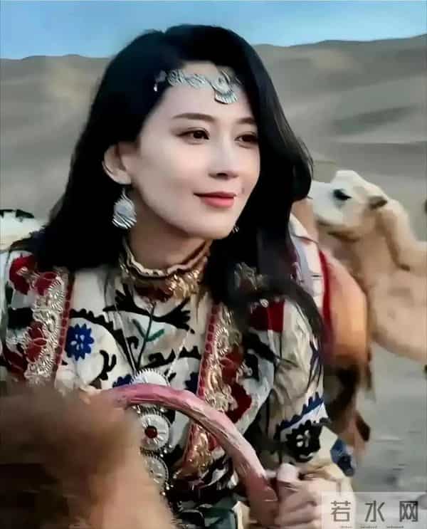 葛荟婕自曝遭遇骗婚出轨,汪峰三婚三离,颜面扫地