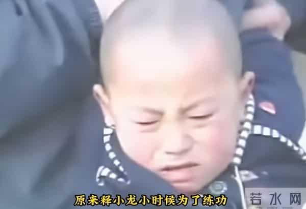 身家亿万亲爹吸血多年,现37岁无人问津的释小龙,究竟做错了啥?