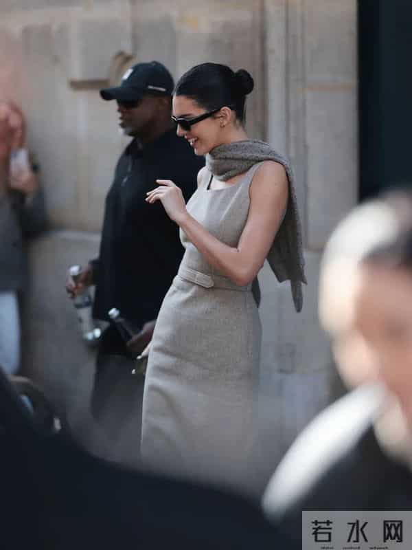 老钱风全面升级!“高净值穿搭”才是今秋顶流