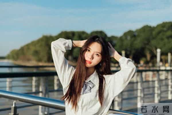 两性关系：男人真正爱一个人，会有的三个顶级表现，很真实