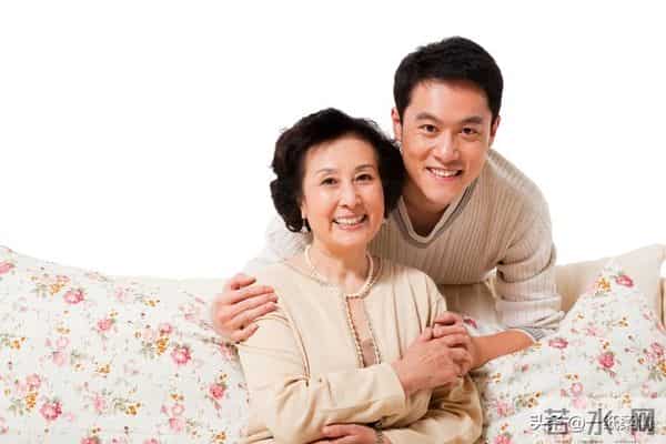 老妈去世后，大哥给我们兄弟姐妹定了个规矩，我们都严格遵守