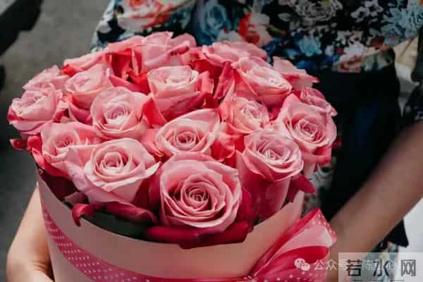 走不出背叛的阴影,是因为你不想走出来!