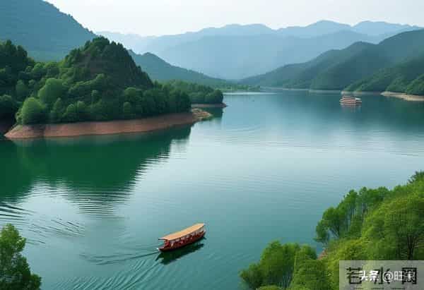 两性关系揭秘：女人五十后内心最渴望的4件事，男人却常常忽视！