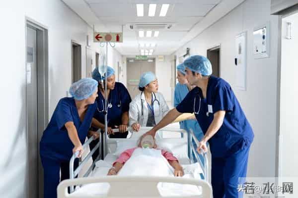 惊人的因果定律:不孝顺父母的人,没有好命,也没有福报