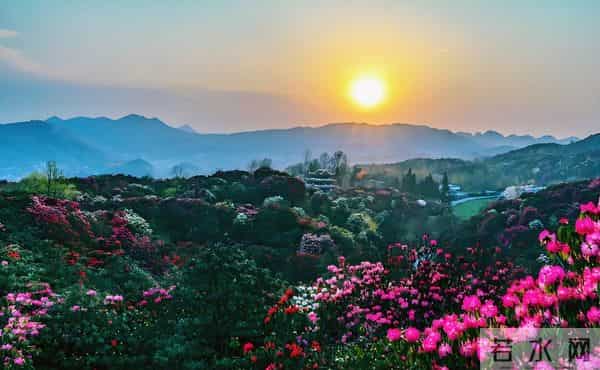 人活着就两件事情，第一让肉体健康 ，第二让灵魂自由