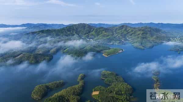 两性关系揭秘：女人五十后内心最渴望的4件事，男人却常常忽视！