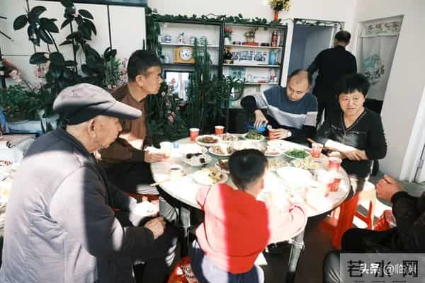 上周和准亲家见面我提5点建议，双方一拍即合，提亲这样谈才顺心