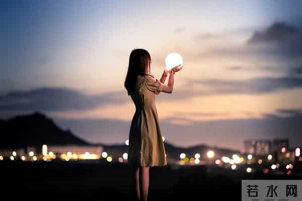 散文:万家灯火,独有一盏属于我