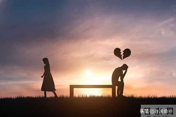 再婚18年他癌症晚期，继女逼我掏积蓄！婚前他早把婚房过户给闺女