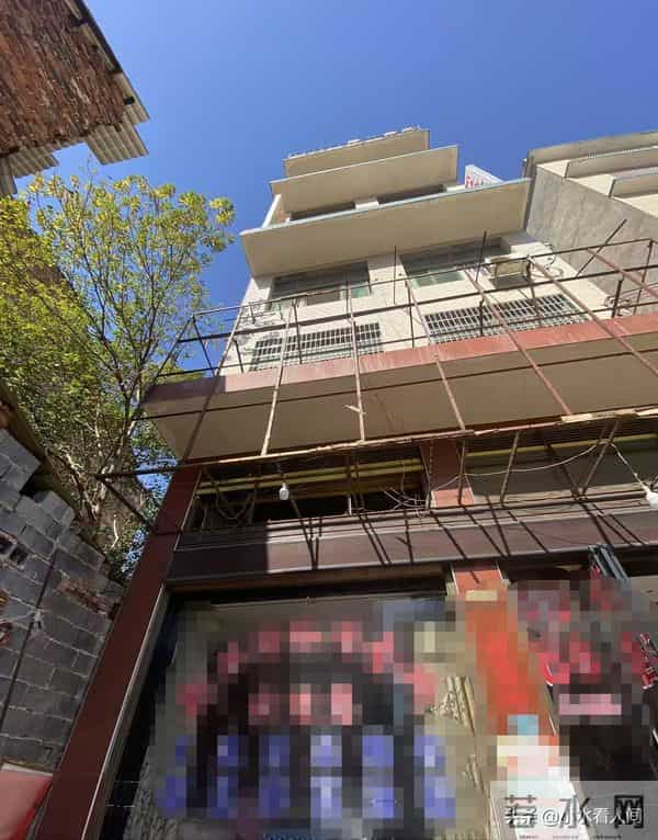 湖南一对新人婚礼前双双坠亡,堂姐曝内情,有三家早餐店、开奔驰