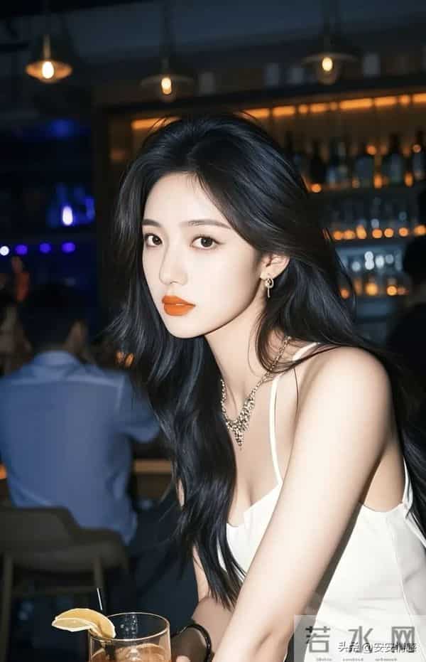 女人很容易“动情”的四种男人，不论年龄多大，女人都爱