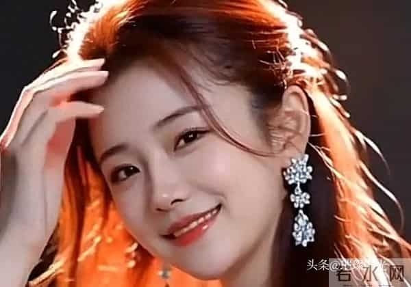 女人最好的滋养方法,是长期被男人需要,才能焕发出女人的味道!