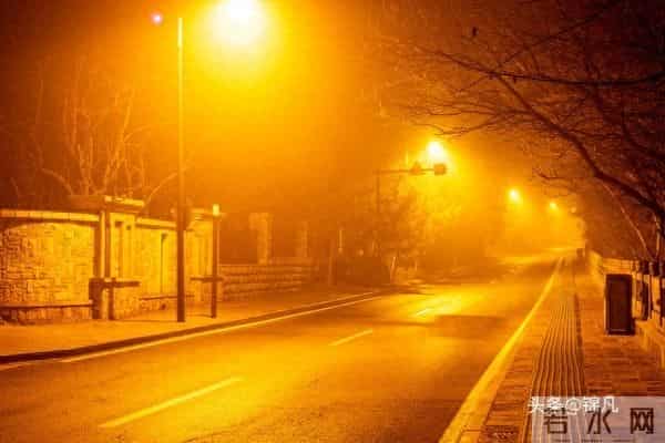 常联系是情意最暖的底色