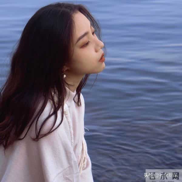 异性接触，女人其实不怕你占便宜，而是怕这3点