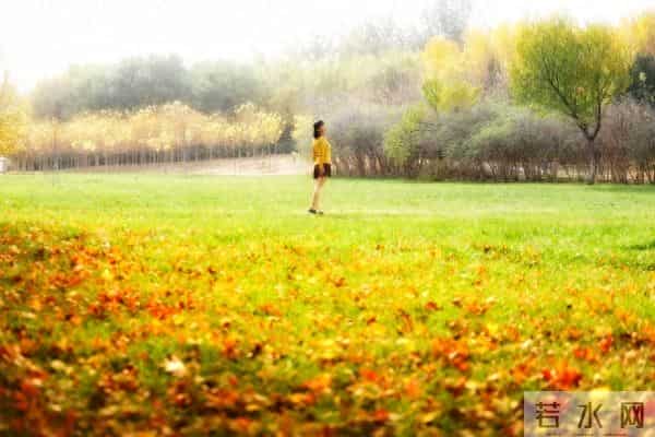 聪明男人想念女人的智慧之举:不频繁联系,掌握这些,感情更稳固