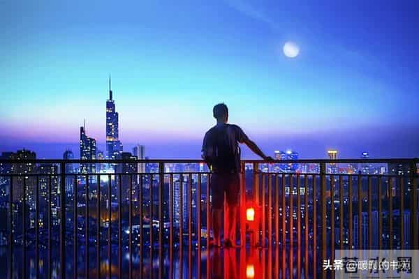 入骨三分的人生感悟，句句深入人心，句句戳中痛点