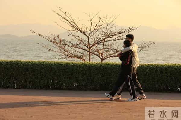 过来人直言:再婚夫妻,无论多投缘,最终都逃不过这两种结局!