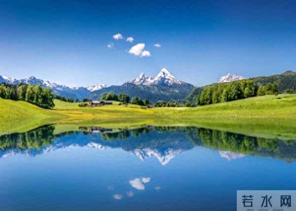 有时,问你隐私,就是试探,看你是否老实回答,好不好拿捏