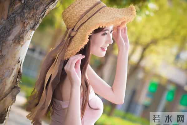 两性关系:男女独处时,女人有这5个暗示,是在等你“主动出击”