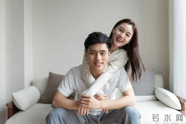 男给不了女人家就不要脱她裤子；女给不了男人家就不要动他钱包。